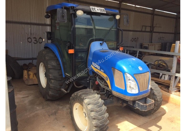 caption New Holland Boomer 4055 FWA/4WD Tractor