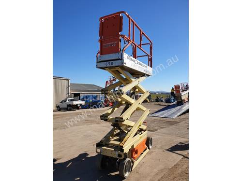 JLG 20ft scissor lift electric