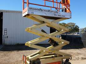 JLG 20ft scissor lift electric - picture1' - Click to enlarge