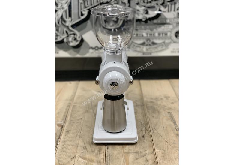 caption PRECISION GS30 WHITE BRAND NEW ESPRESSO COFFEE GRINDER