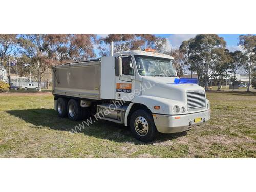 Used 2004 Freightliner 6x4 Tipper Truck for sale