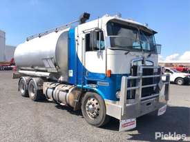 1996 Kenworth K100G - picture0' - Click to enlarge