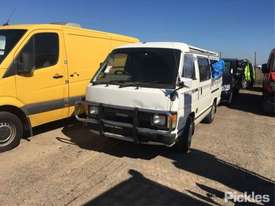 1989 Toyota Hiace - picture1' - Click to enlarge