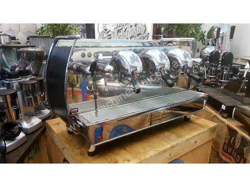 VICTORIA ARDUINO ADONIS 3 GROUP BLACK ESPRESSO COFFEE MACHINE 