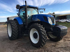 New Holland T7050 FWA/4WD Tractor - picture0' - Click to enlarge