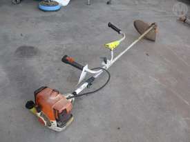 Stihl FS250 Brushcutter - picture0' - Click to enlarge