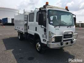 2014 Isuzu NPS300 - picture0' - Click to enlarge