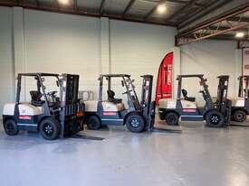 DIESEL 3 TON FD30 H FORKLIFT NEW  LOCATED COOPERS PLANES Floor Stock viewing times Monday to Friday  - picture0' - Click to enlarge