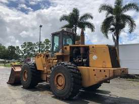 1997 Case 921B Wheeled Loader  - picture2' - Click to enlarge