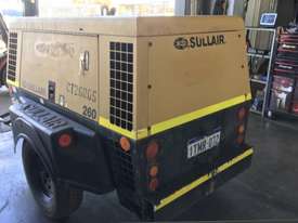 Sullair 260DPQ Portable Air Compressor - picture0' - Click to enlarge
