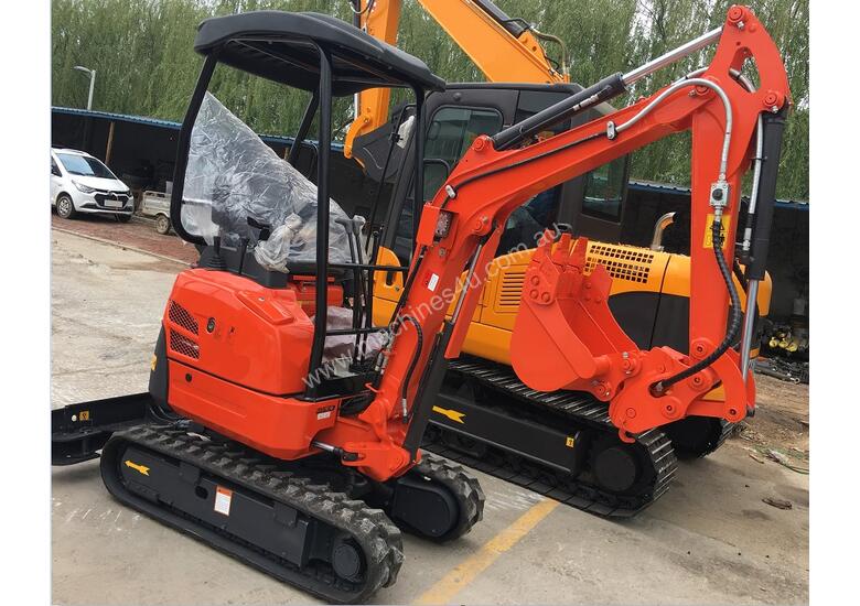 Mini Excavator – 2.0 Ton 15hp Yanmar Diesel Engine TM2.0