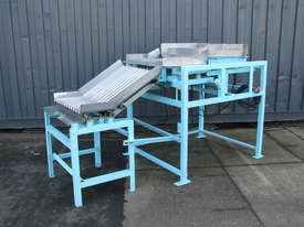 12 Channel Vibrating Vibratory Sorter Feeder - picture0' - Click to enlarge