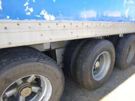 Maxicube Semi Refrigerated Van Trailer - picture2' - Click to enlarge