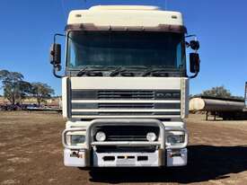 DAF XF95480 6x4 prime mover - picture2' - Click to enlarge