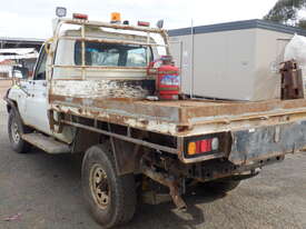 Toyota 2012 Landcruiser Ute - picture2' - Click to enlarge