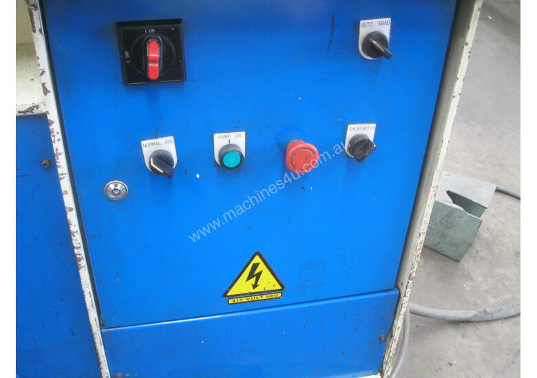caption Sunrise 100 Top Hydraulic Punch and Shear