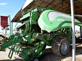 Integrated hay and silage baler - picture0' - Click to enlarge