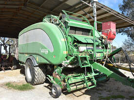 Integrated hay and silage baler - picture1' - Click to enlarge