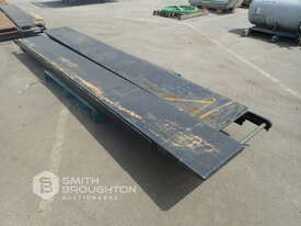 2X 3.6M X 440MM FORKLIFT EXTENSION TYNES - picture1' - Click to enlarge
