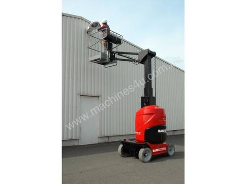 caption Manitou VJR Articulated Boom Lift 355 Degree Turret Rotation