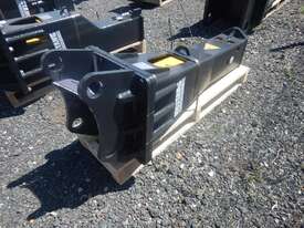 Mustang HM300 Hydraulic Breaker - picture1' - Click to enlarge