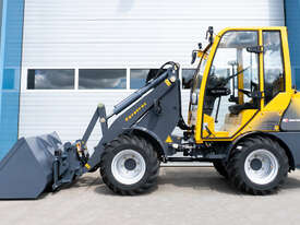 Mini Loader 3100mm Lift Height - picture1' - Click to enlarge