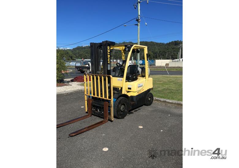 caption 2.5t Counterbalance Forklifts