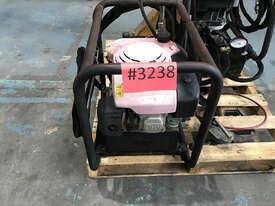 Enerpac Petrol Powered Double Acting Hydraulic Pump 10 ltrs, Powered by 5.5HP Engine - picture0' - Click to enlarge