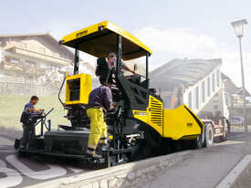 Bomag BF 300 C Pavers - picture0' - Click to enlarge