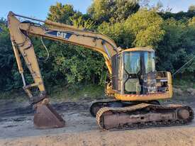 Caterpillar 313B Hydraulic Excavator - picture0' - Click to enlarge