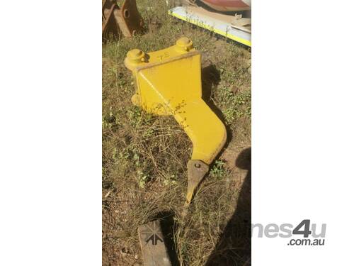 RIPPER TO SUIT 30 TO 40 TON EXCAVATOR – $4,400