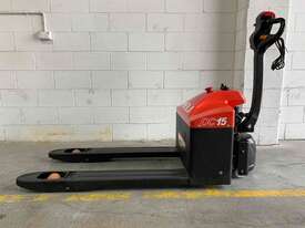 Electric Pallet Truck - picture0' - Click to enlarge
