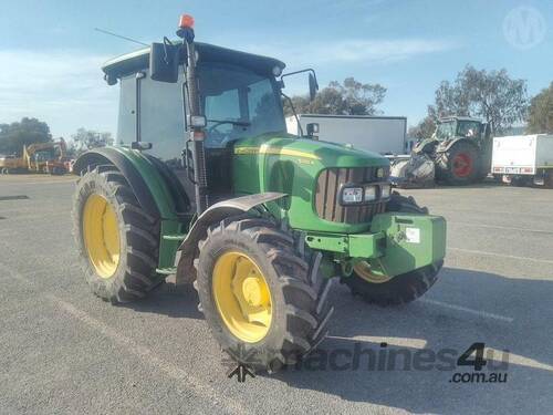 John Deere 5100R