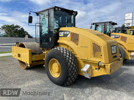 Caterpillar CS78B Roller  - picture1' - Click to enlarge