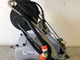  Kranzle KQ1000TST 415V Cold Pressure Cleaner - picture1' - Click to enlarge