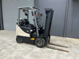 Crown CG 18s-5 Forklift with Solid Tyres - picture1' - Click to enlarge