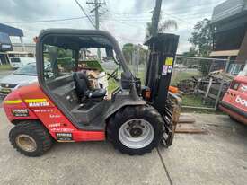 2.5 Tonne Manitou Buggy Forklift For Sale - picture0' - Click to enlarge