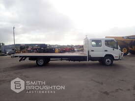 2010 HINO 300 XZU429R 4X2 TRAY TOP TRUCK - picture0' - Click to enlarge