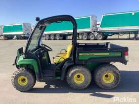 2014 John Deere TH 6X4 Gator - picture1' - Click to enlarge