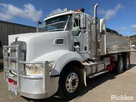 2011 Kenworth T403 - picture0' - Click to enlarge