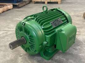 22 kw 30 hp 4-pole 1475 rpm 415v Foot Mount 180L frame IP66 AC Electric Motor WEG Model K36 W22 - picture0' - Click to enlarge