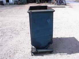 Forklift tipping bin - picture1' - Click to enlarge