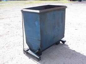 Forklift tipping bin - picture2' - Click to enlarge