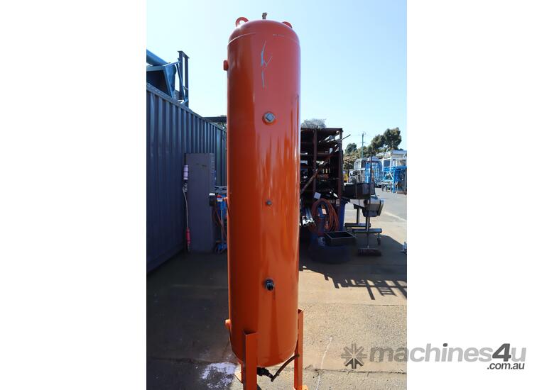 caption Champion Air Compressor Receiver Tank - 250L
