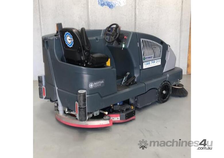 Second Hand Nilfisk CS7000LPG Industrial Combination Sweeper Scrubber