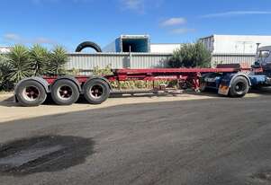 2003 Maxitrans Roll back skel A trailer