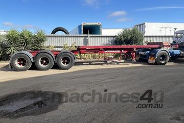 2003 Maxitrans Roll back skel A trailer