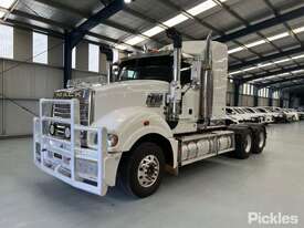 2008 Mack Superliner - picture0' - Click to enlarge