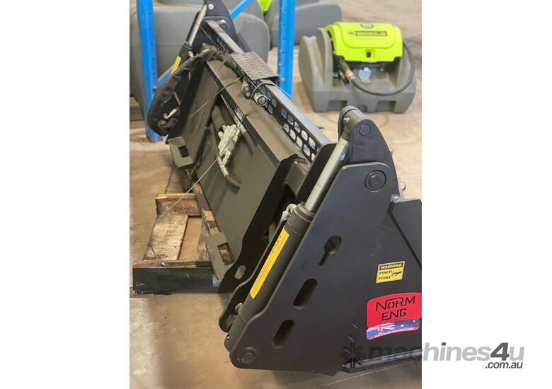 caption New NORM 4 in 1 Skidsteer Bucket 1585mm
