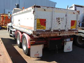 2000 MACK CH TIPPER TRUCK - picture2' - Click to enlarge